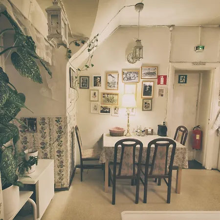 Hotel Kongressikoti 2*