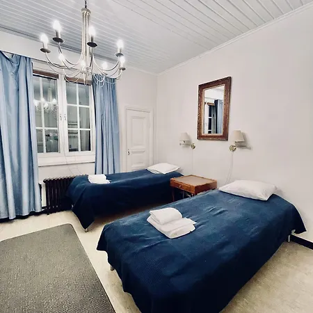 Kongressikoti Hotel 2*